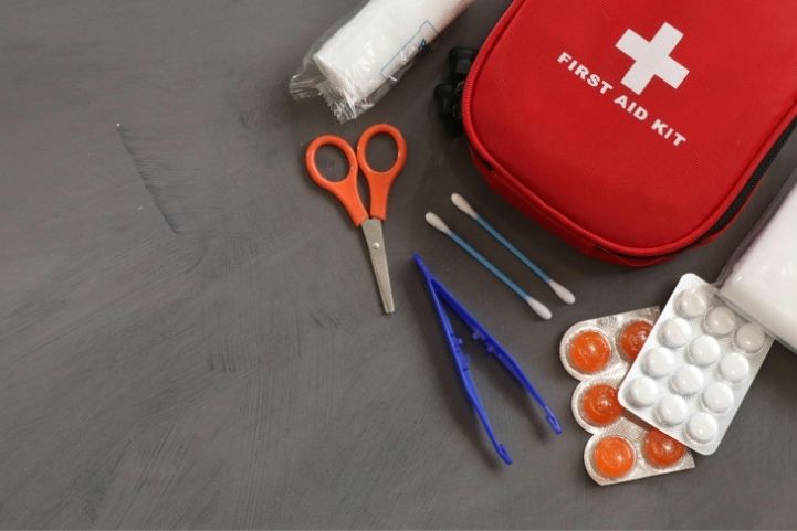 bridal emergency kit essentials