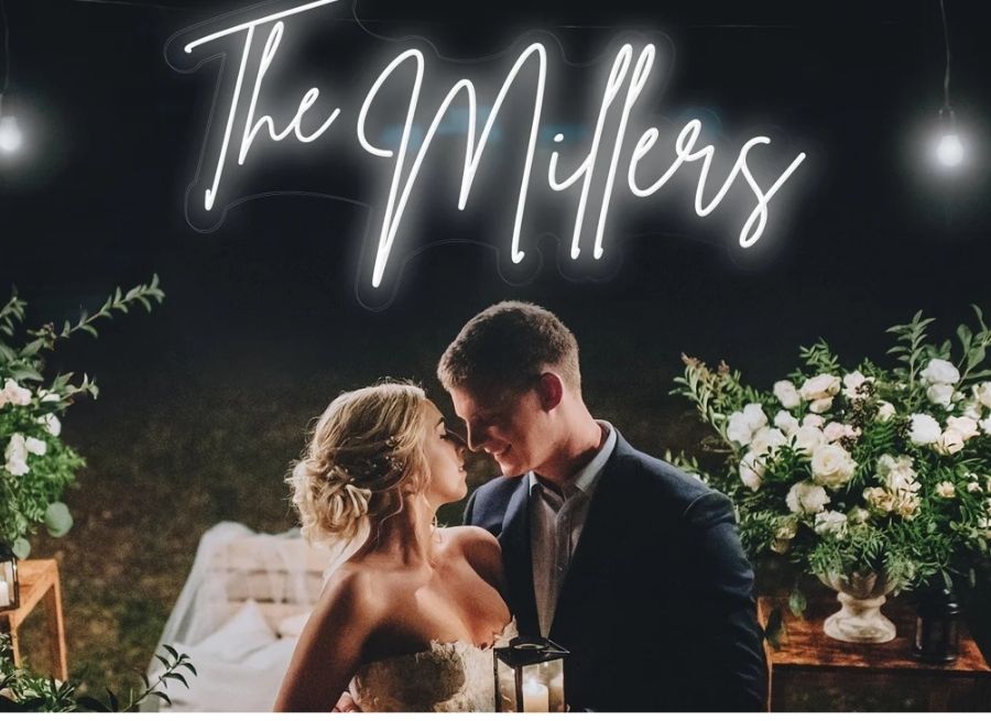 how to choose a wedding neon sign