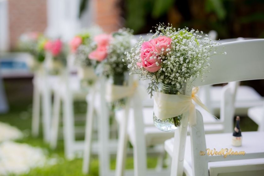 How To Choose A Wedding Seating Chart: Ultimate Guide & Tips how to choose a wedding seating chart