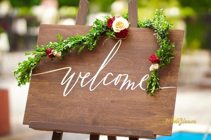 How To Choose A Wedding Welcome Sign: Expert Tips for Perfection how to choose a wedding welcome sign