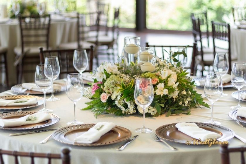 How To Choose Wedding Centerpieces: Stunning Ideas for Your Big Day how to choose wedding centerpieces