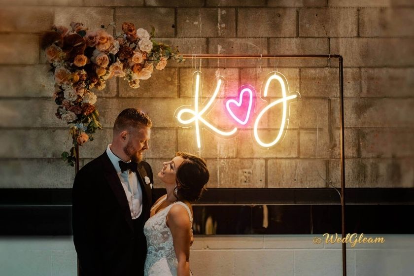 Led Vs Neon Wedding Signs: Ultimate Guide to Stunning Decor Choices led vs neon wedding signs